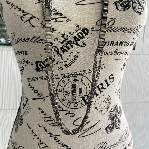 Vintage 35" Silver Tone Chain & Chain Link Necklace Versatile Look (D6) - Picture 3 of 7